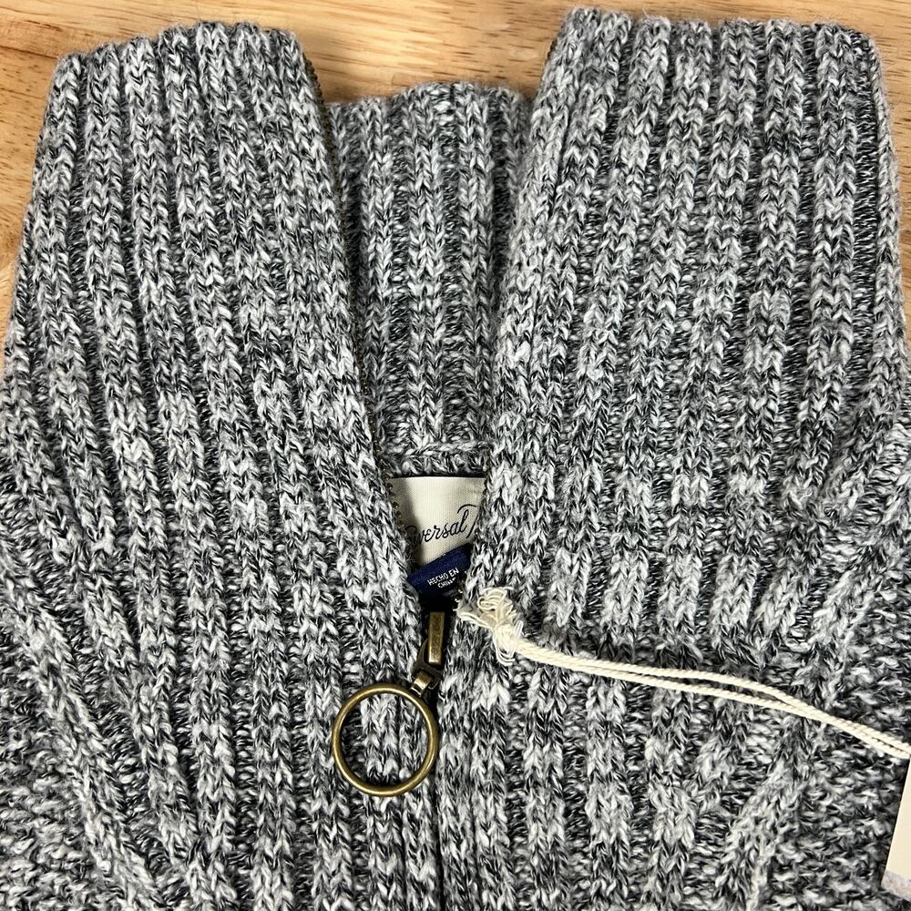 Universal Thread Women's Gray Mock Turtleneck Pul… - image 3